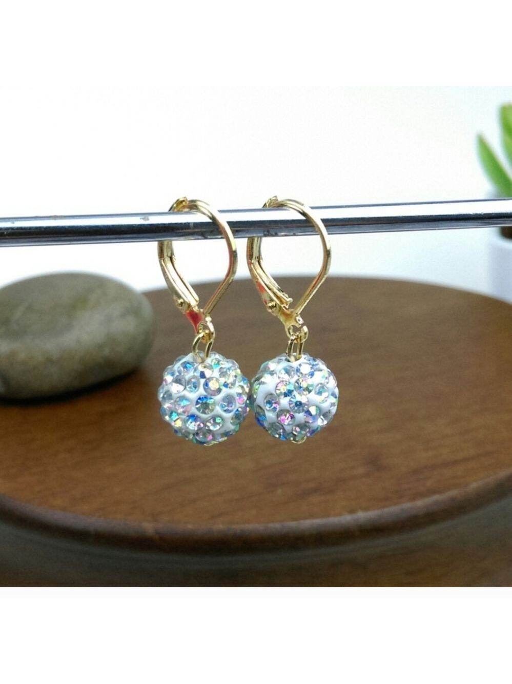 NWT Gorgeous Iridescent Rhinestone Ball 18kt Gold Plated Earrings!!